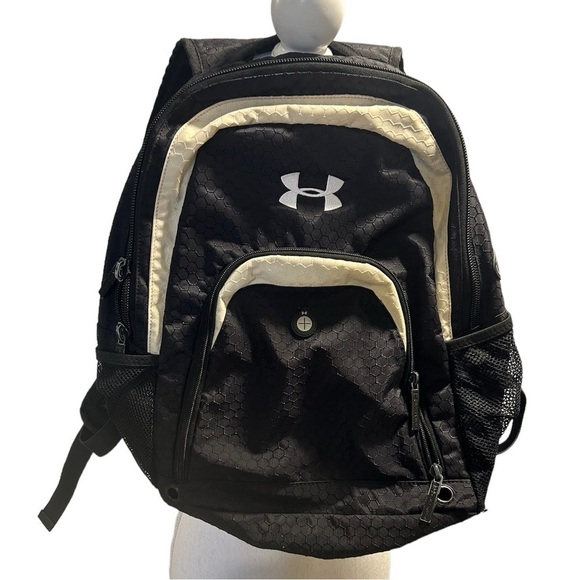 {Under Armour} Backpack - Picture 1 of 4